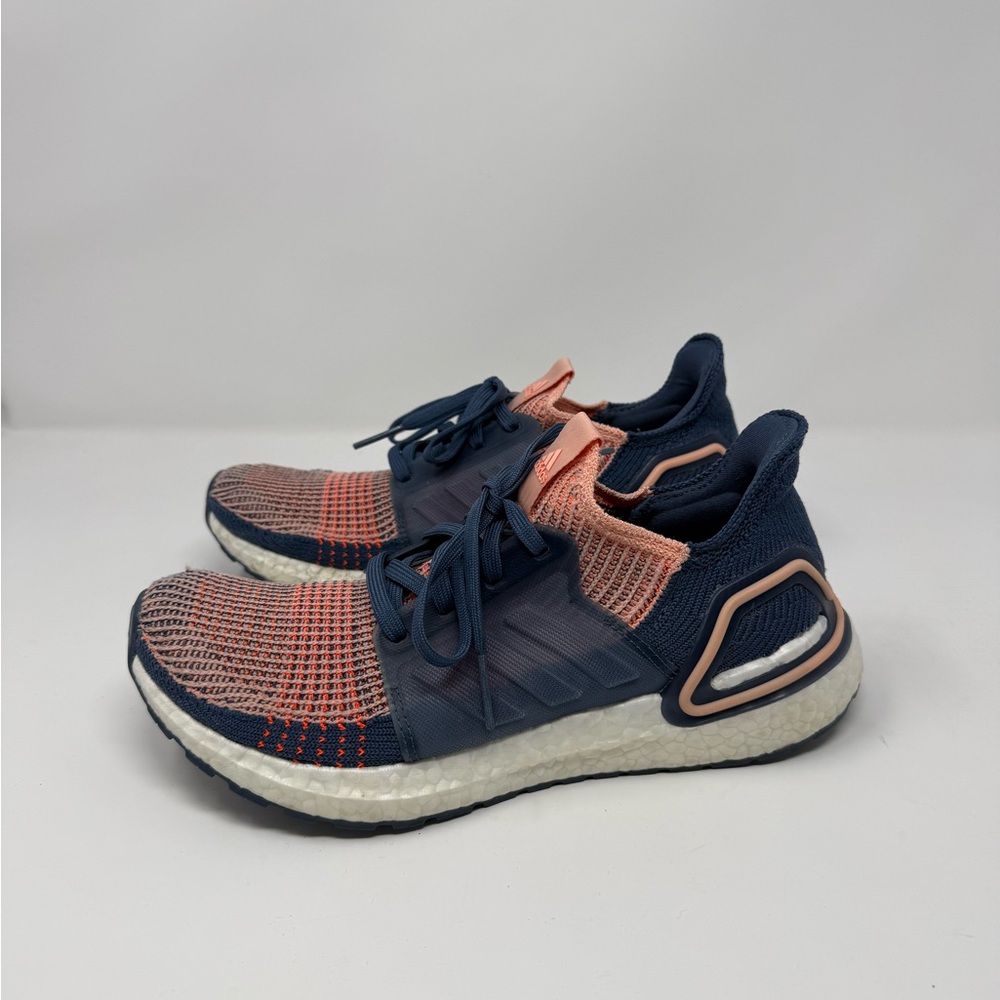 Adidas UltraBoost 19 Glow Pink Athletic Gym Daily Running Shoes Womens 8 (HCLBRW